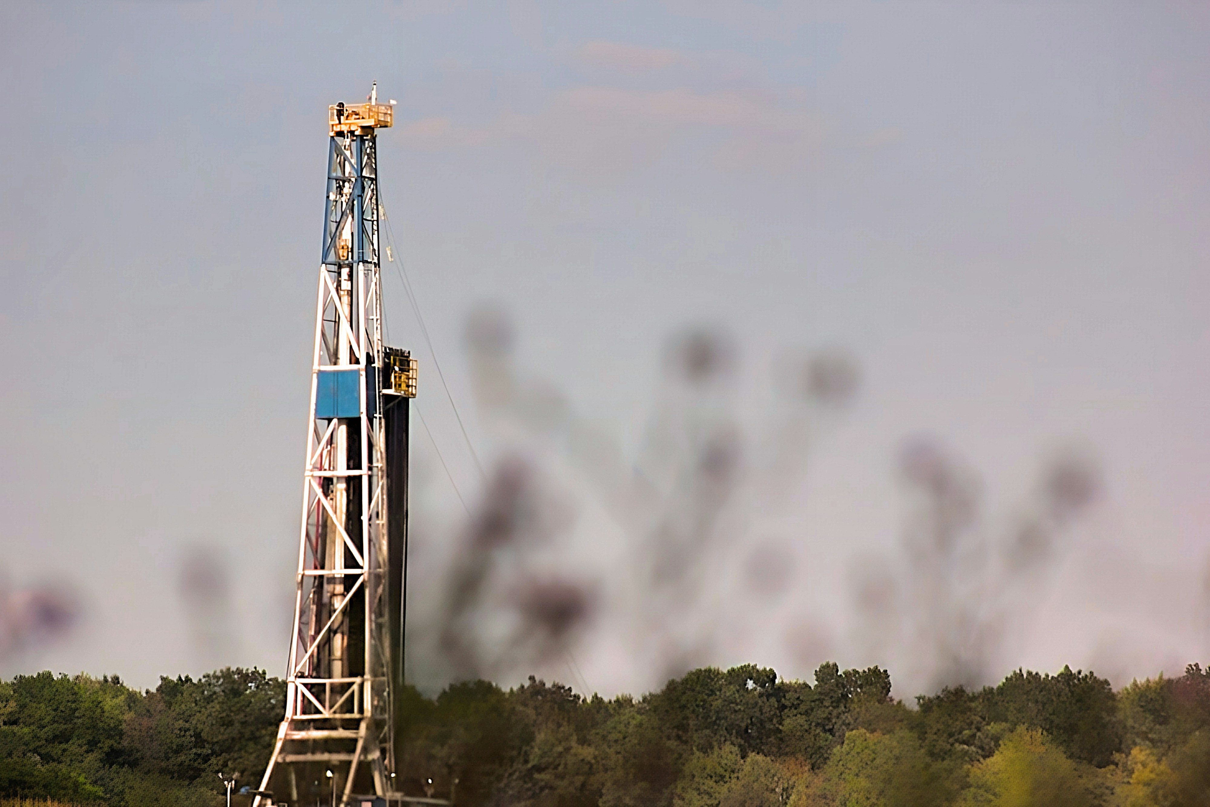 Water well drilling rig in Texas